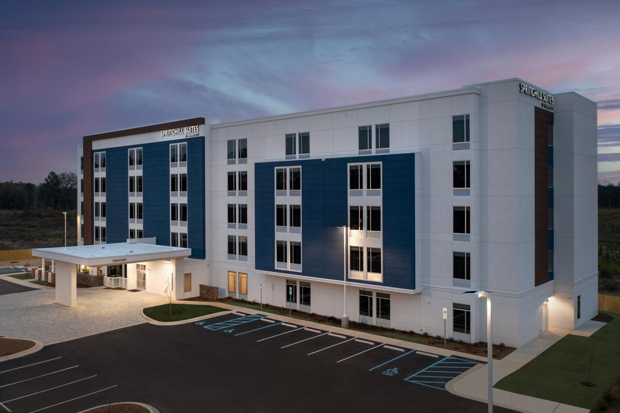 Springhill Suites By Marriott Fayetteville I-95 ภายนอก รูปภาพ